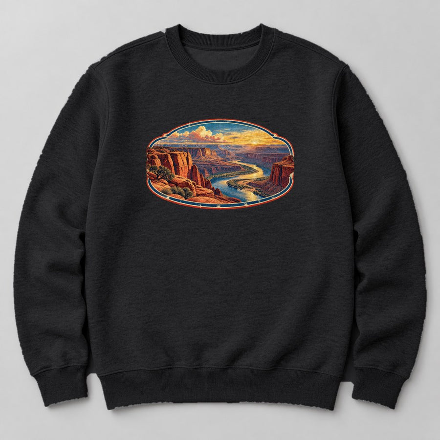 Canyon River Sweatshirt in Black