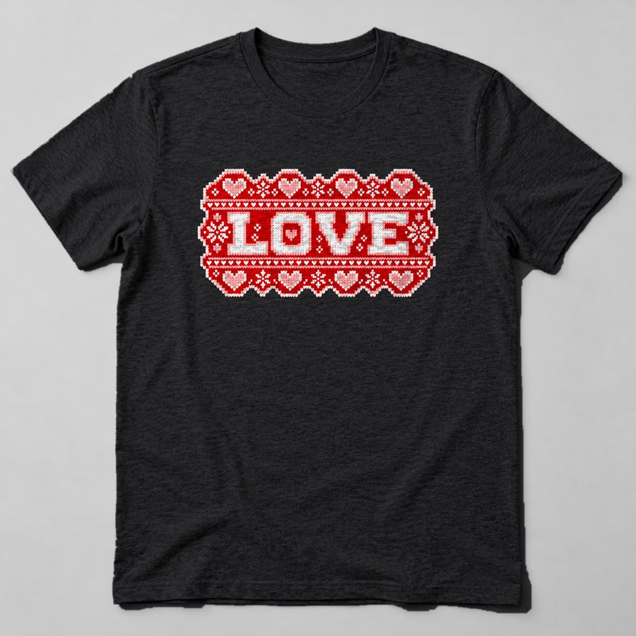 Love T-Shirt in Black